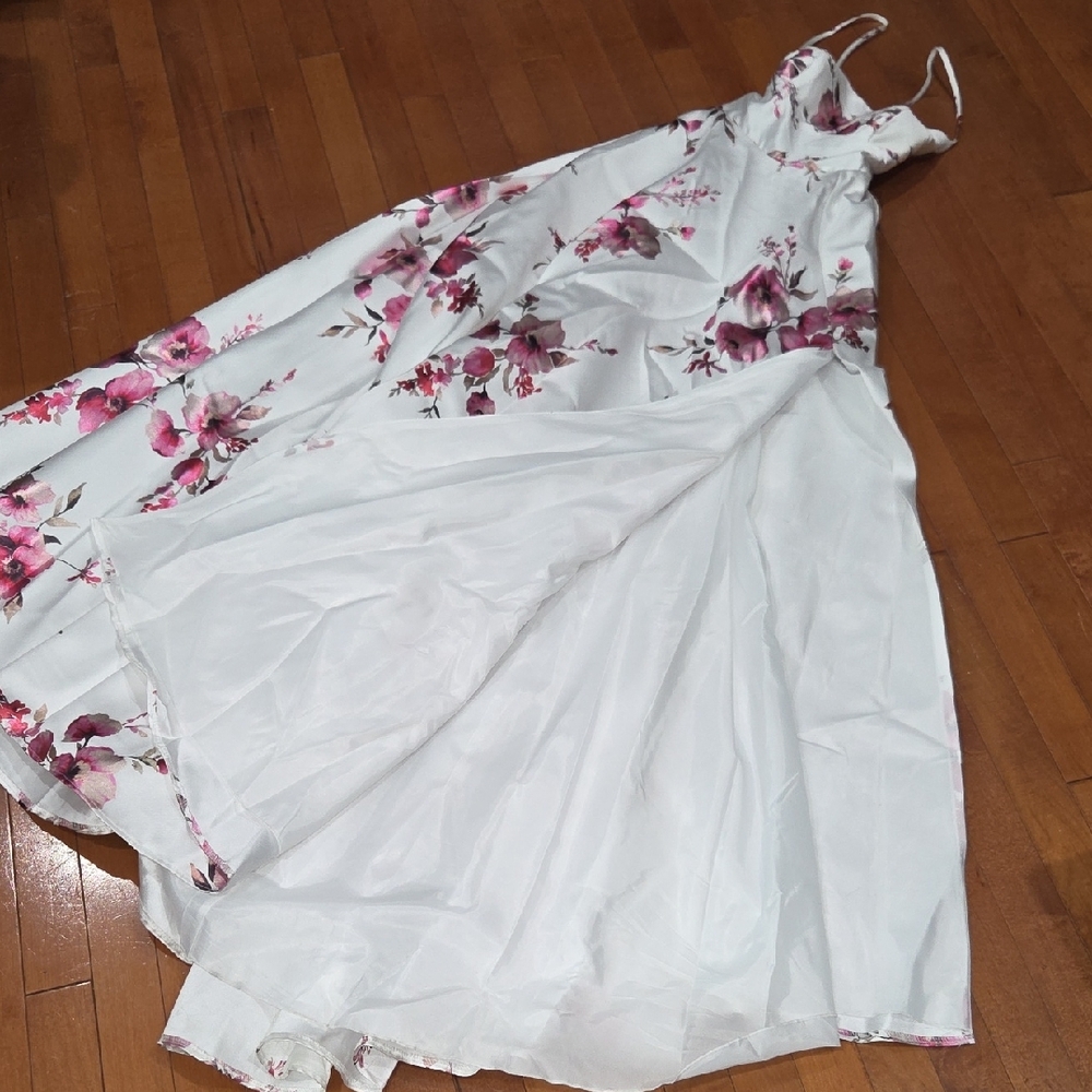 B Darlin White and Pink Floral Prom Dress - Picture 4 of 10